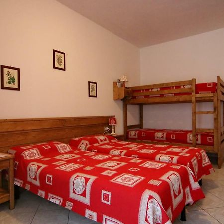 Albergo Ristorante Centro Vico Canavese Eksteriør bilde