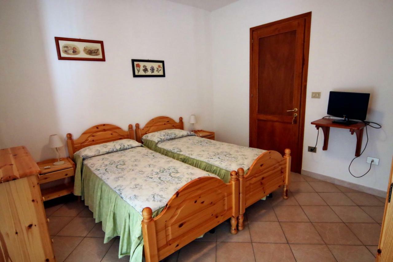 Albergo Ristorante Centro Vico Canavese Eksteriør bilde